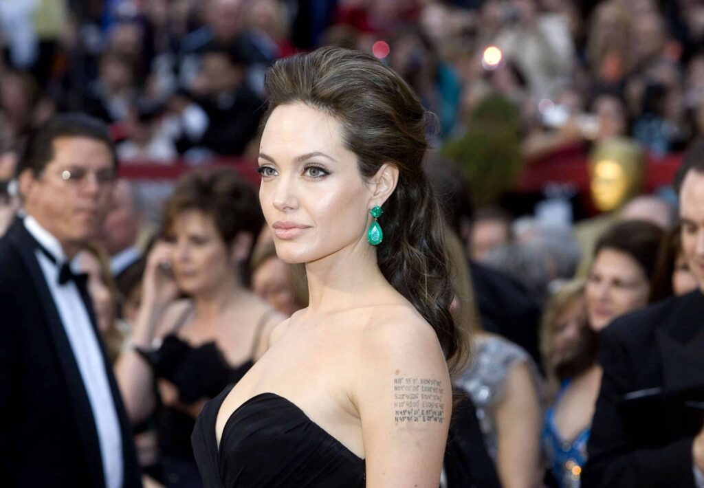 Angelina Jolie Measurements Height Weight Bra Size Age | Celebrities