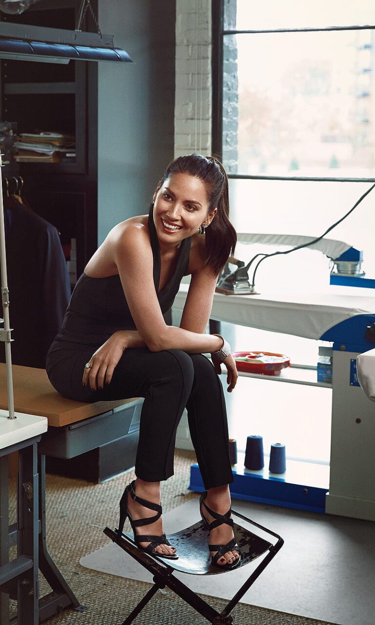 Olivia Munn Measurements Height Weight Bra Size Age | Celebrities Details