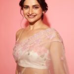 Prachi Desai Age Boyfriend Husband Family Biography