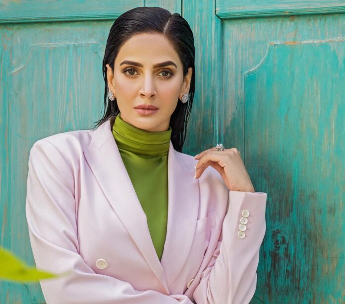 Saba Qamar Height Age Boyfriend Family Biography