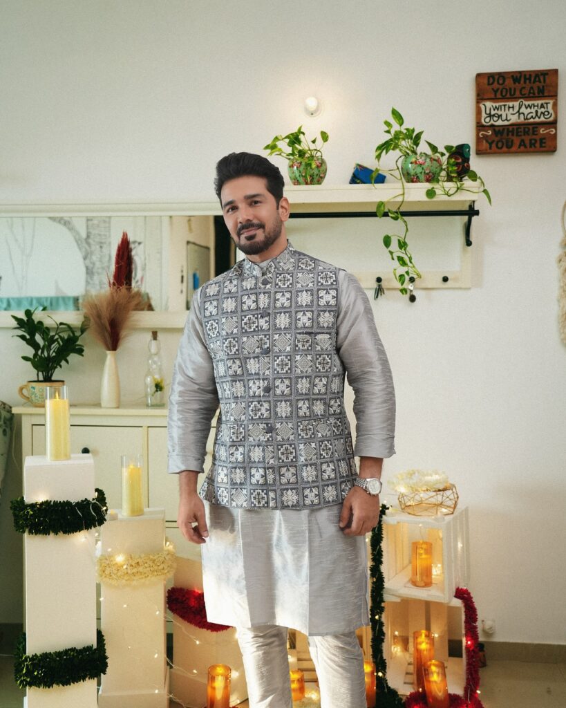 Abhinav Shukla Age Girlfriend Wife Family Biography